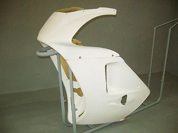 Suzuki RGV 250 1992/1998 Carena Racing ANTERIORE