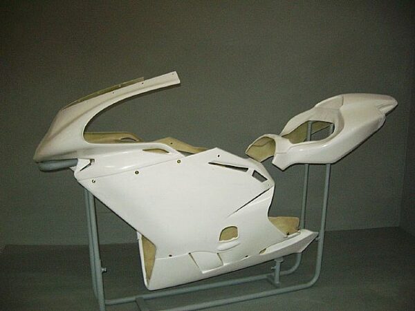 MV Augusta F4 Carena Racing COMPLETA