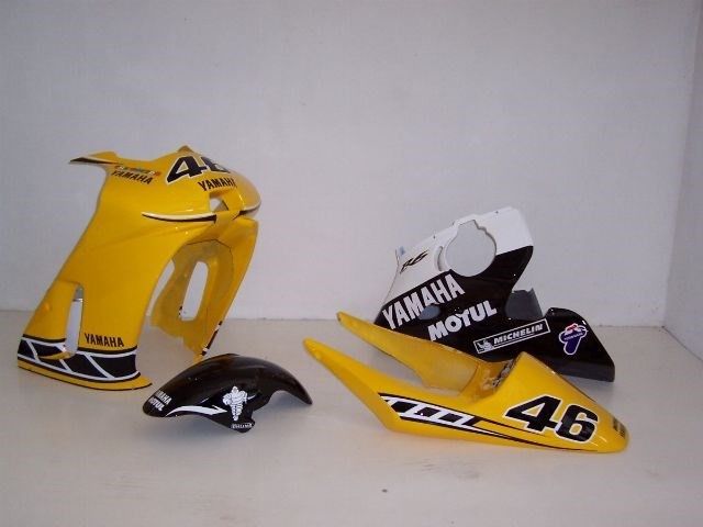 Yamaha YZF 600 R6 1999/2002 Carena Racing