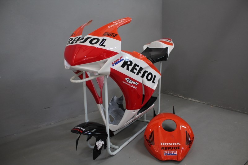 Honda CBR 1000 RR 12/16 verniciata Repsol