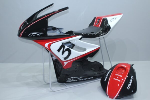 TRIUMPH DAYTONA 675 Verniciata