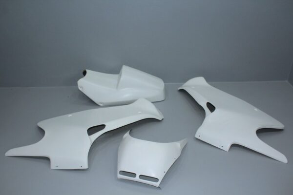 DUCATI 600 / 900 SS 1993/1999 Carena Racing