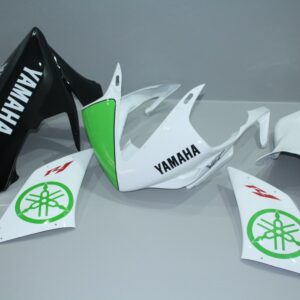 YAMAHA R1 2007/2008 CARENA VERNICIATA con adesivi