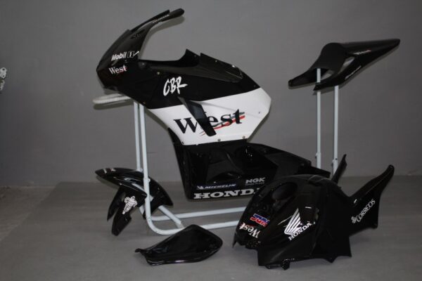 Honda CBR 600 RR 13/16 verniciata West