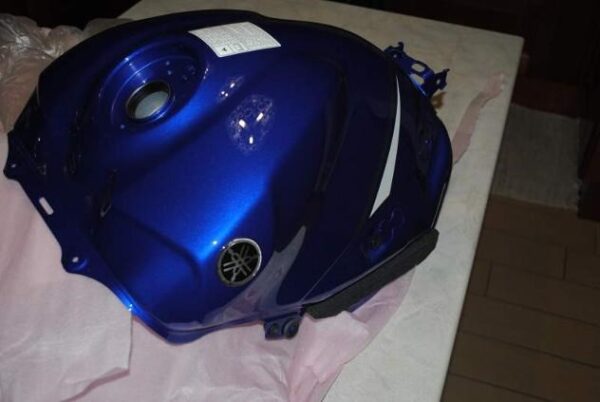 YAMAHA R1 2009/2014 SERBATOIO originale
