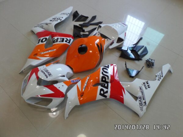 HONDA CBR 1000RR 2006/2007  Carena in ABS verniciata replica - immagine 10