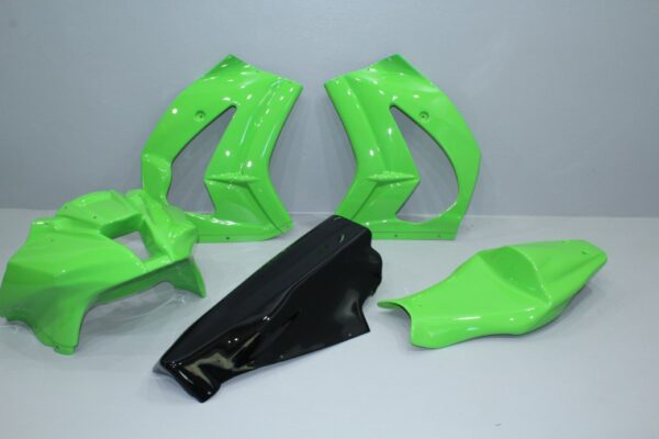 Kawasaki ZX-10R 2011/2014 Carena  Racing - immagine 15