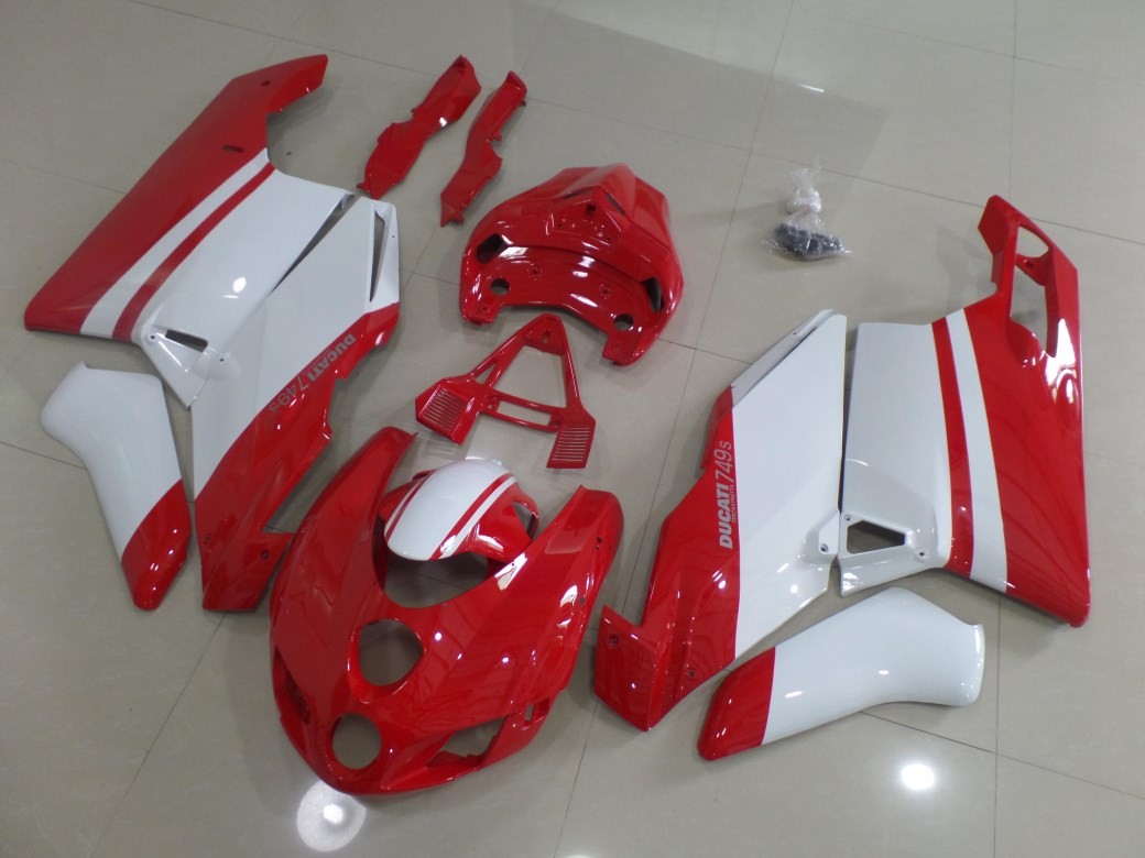 DUCATI 749/999 2005/2006   Carena in ABS verniciata replica