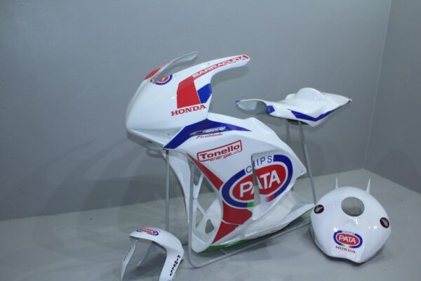 Honda CBR 1000 RR 12/16 verniciata Repsol - immagine 5