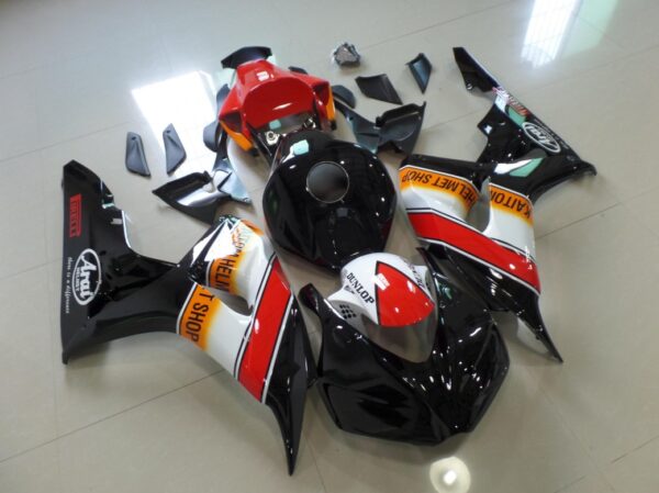 HONDA CBR 1000RR 2006/2007  Carena in ABS verniciata replica - immagine 4