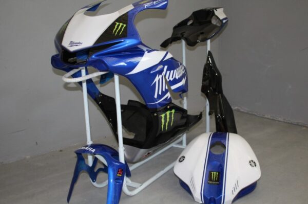 Yamaha R1 2015/2018 Milwaukee Blu - immagine 2
