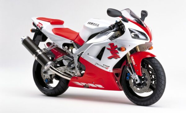 YAMAHA R1 1998/1999 Carena verniciata NERO OPACO