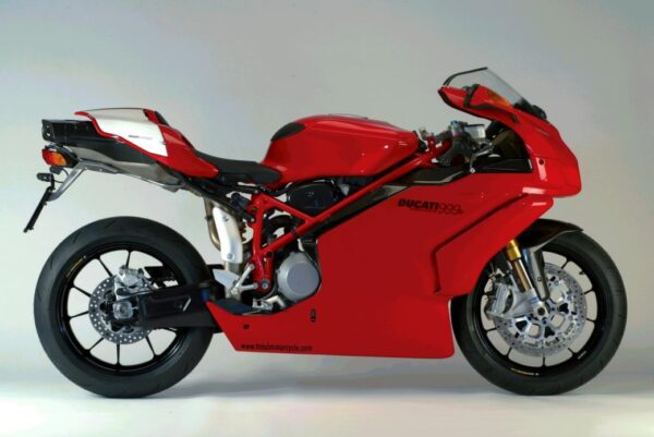 DUCATI 749/999 2003/2004 Carena VERNICIATA