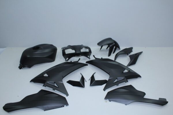APRILIA RS 125 2006/2011 Carena ABS nero opaco