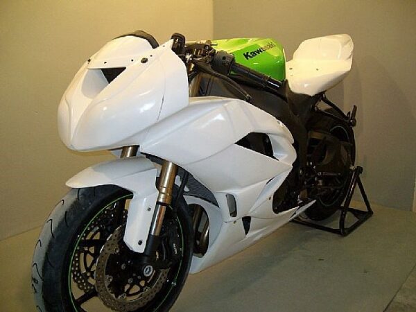 Kawasaki ZX 6R 2009/2012 Carena Racing COMPLETA - immagine 4