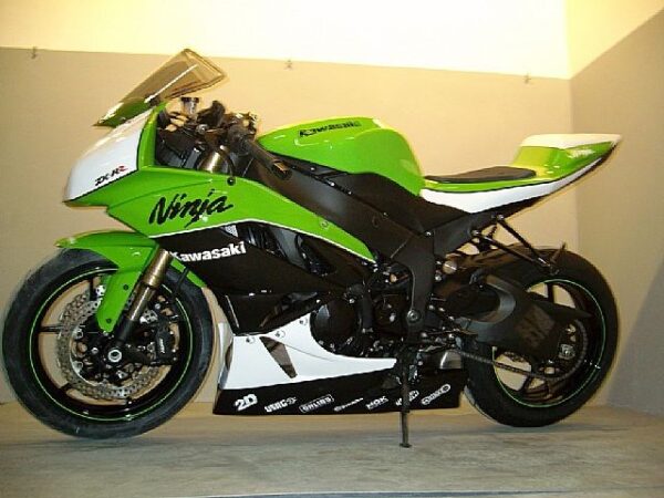 Kawasaki ZX 6R 2009/2012 Carena Racing COMPLETA - immagine 5