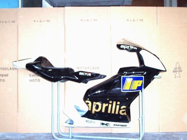 Aprilia Rsv 1000 2004/2005 Carena Racing COMPLETA