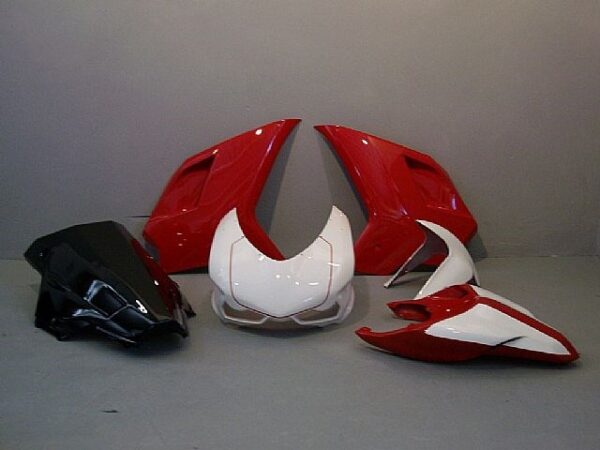 Ducati 848/1098/1198 Carena Racing COMPLETA - immagine 12