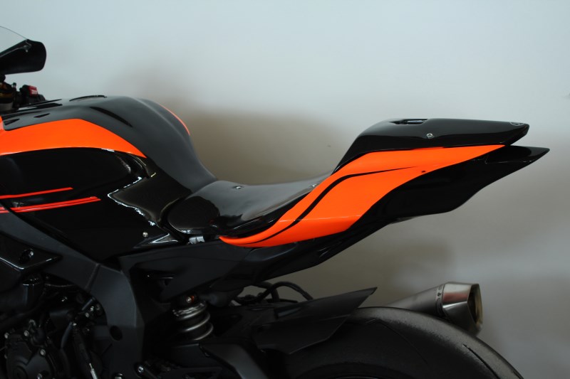 Yamaha YZF 1000 R1 2015/2017 Carena Racing COMPLETA