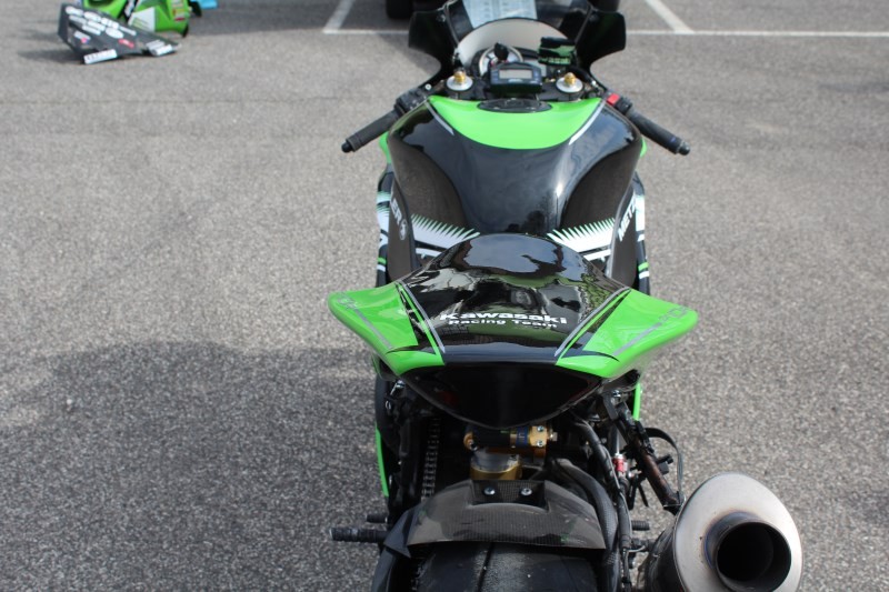 Kawasaki ZX-10R 2004/2005 Carena Racing COMPLETA