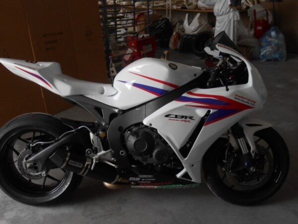 Honda CBR 1000RR 2012/2016 Carena Racing COMPLETA - immagine 6