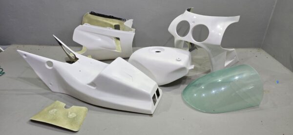 Honda-rc30-modifica-rc36 - immagine 5